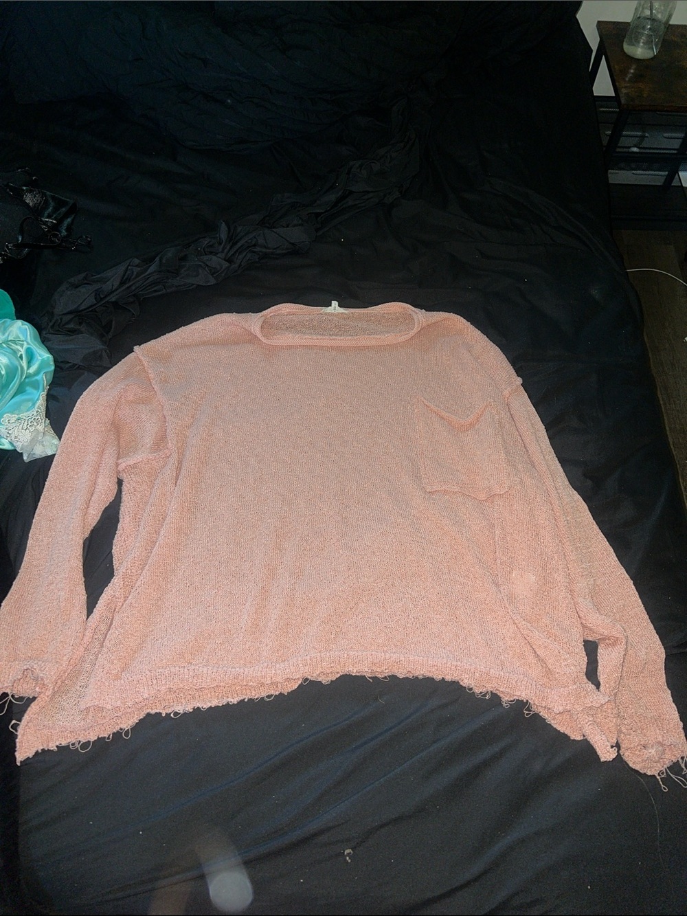 Women’s Thin Destressed Sweater